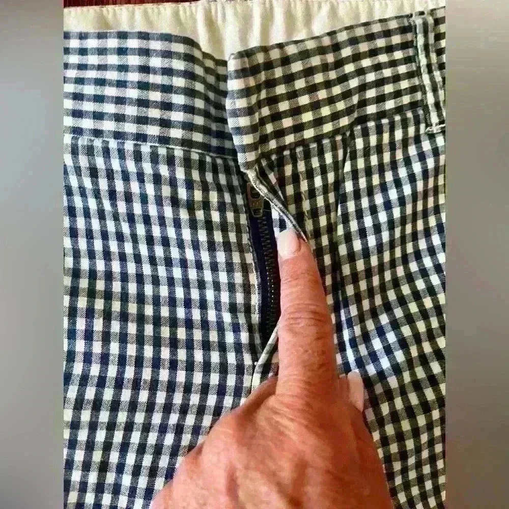 J.CREW -  BLUE/White Gingham Pants. City Fit. Size 4
